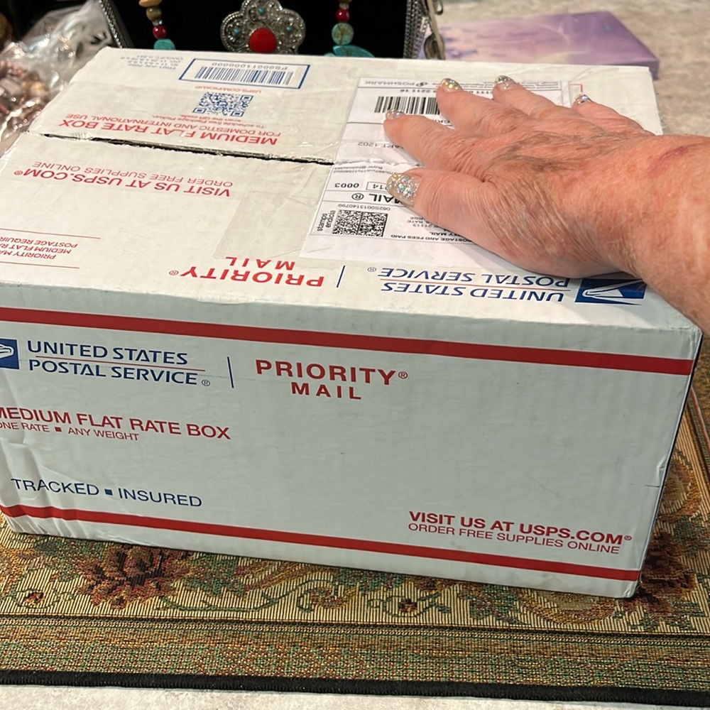 Over 5 pounds three dollars shipping label
